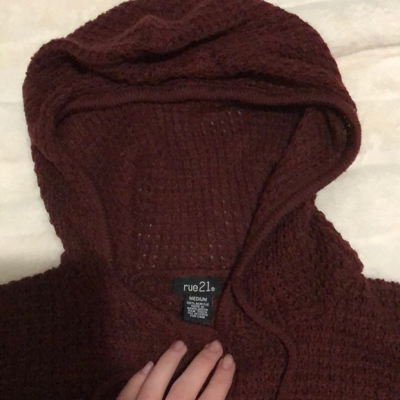 Maroon hoodie - Picture 2 of 2